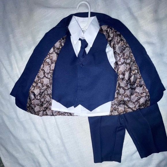 Kids Navy Blue Formal Suit Set - Picture 2 of 3